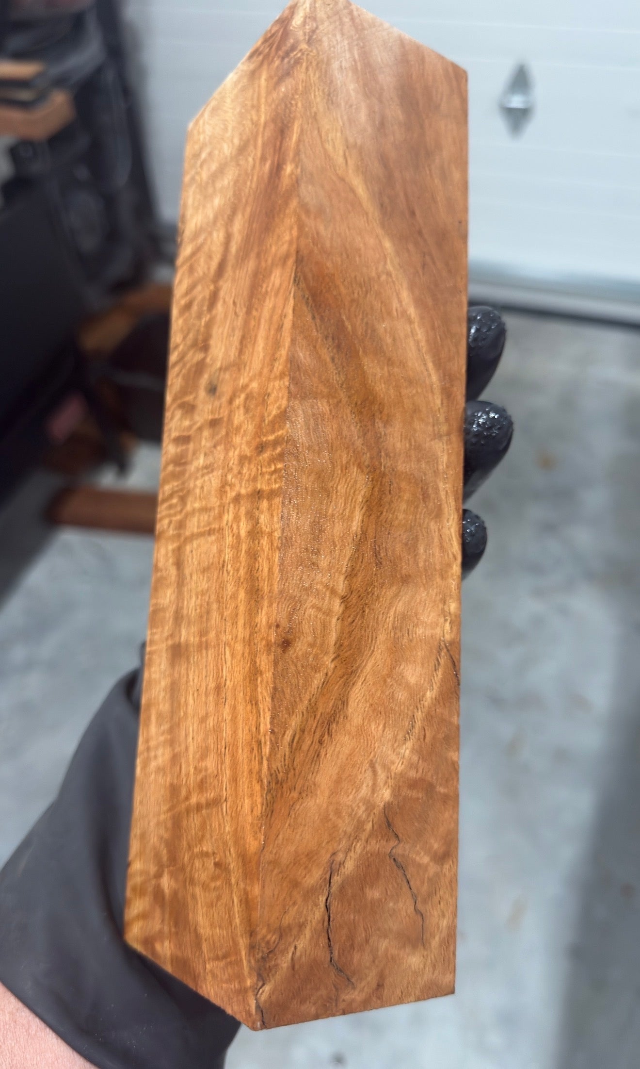 Red Oak Burl Brick ROBB_NS-003