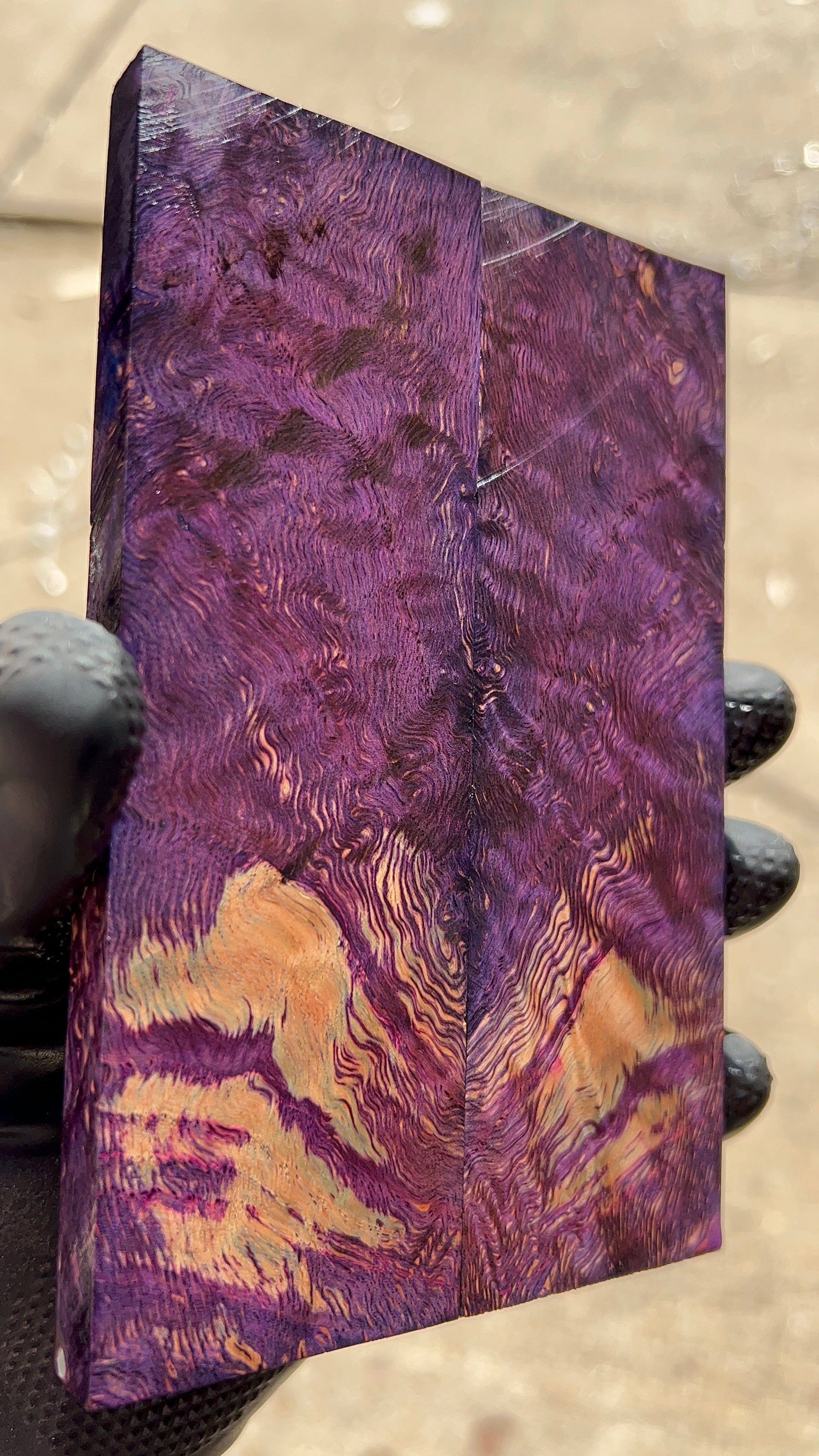 Escamas de nudo de roble rojo ROBS-006 (estabilizado)