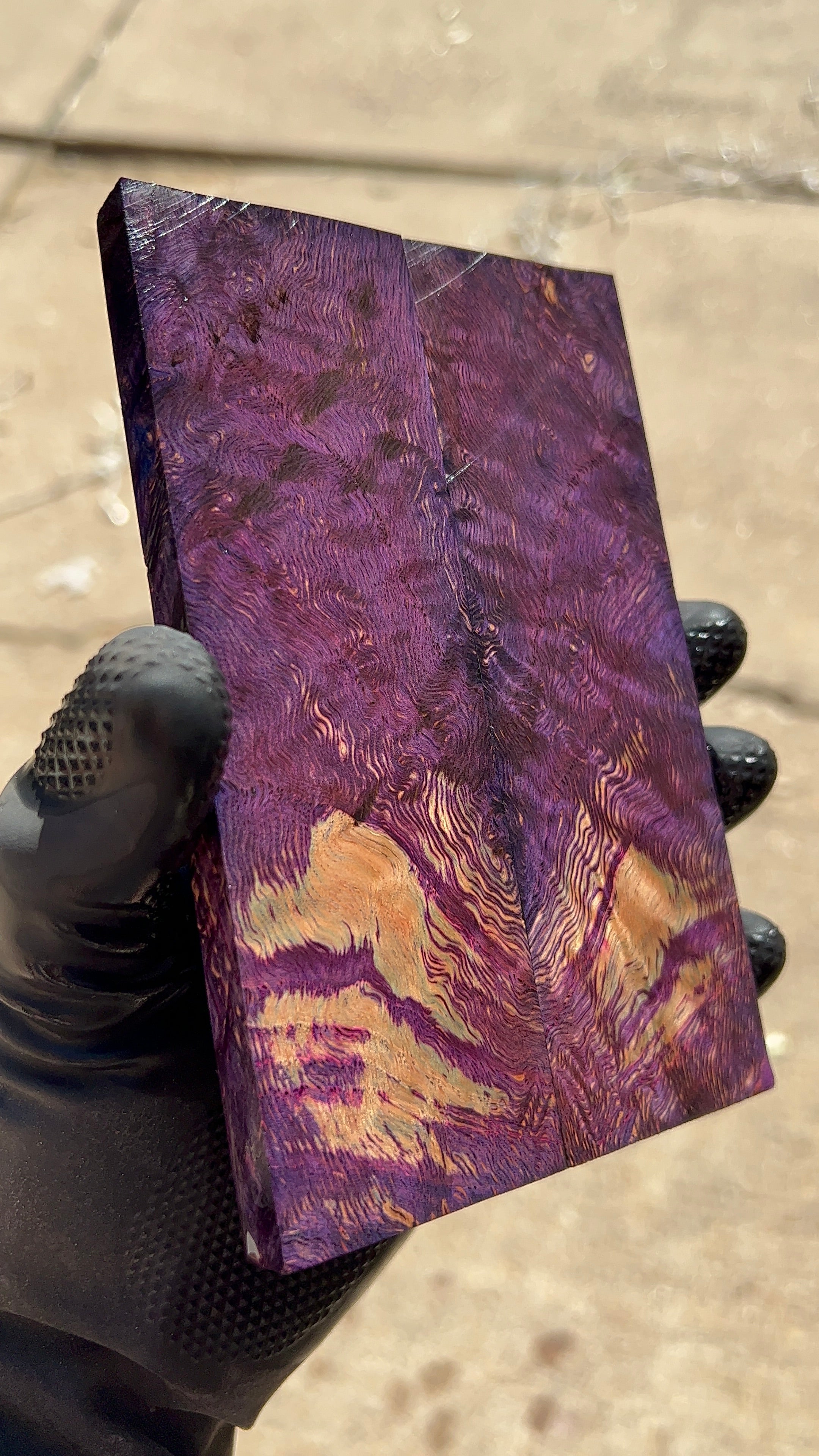 Escamas de nudo de roble rojo ROBS-006 (estabilizado)