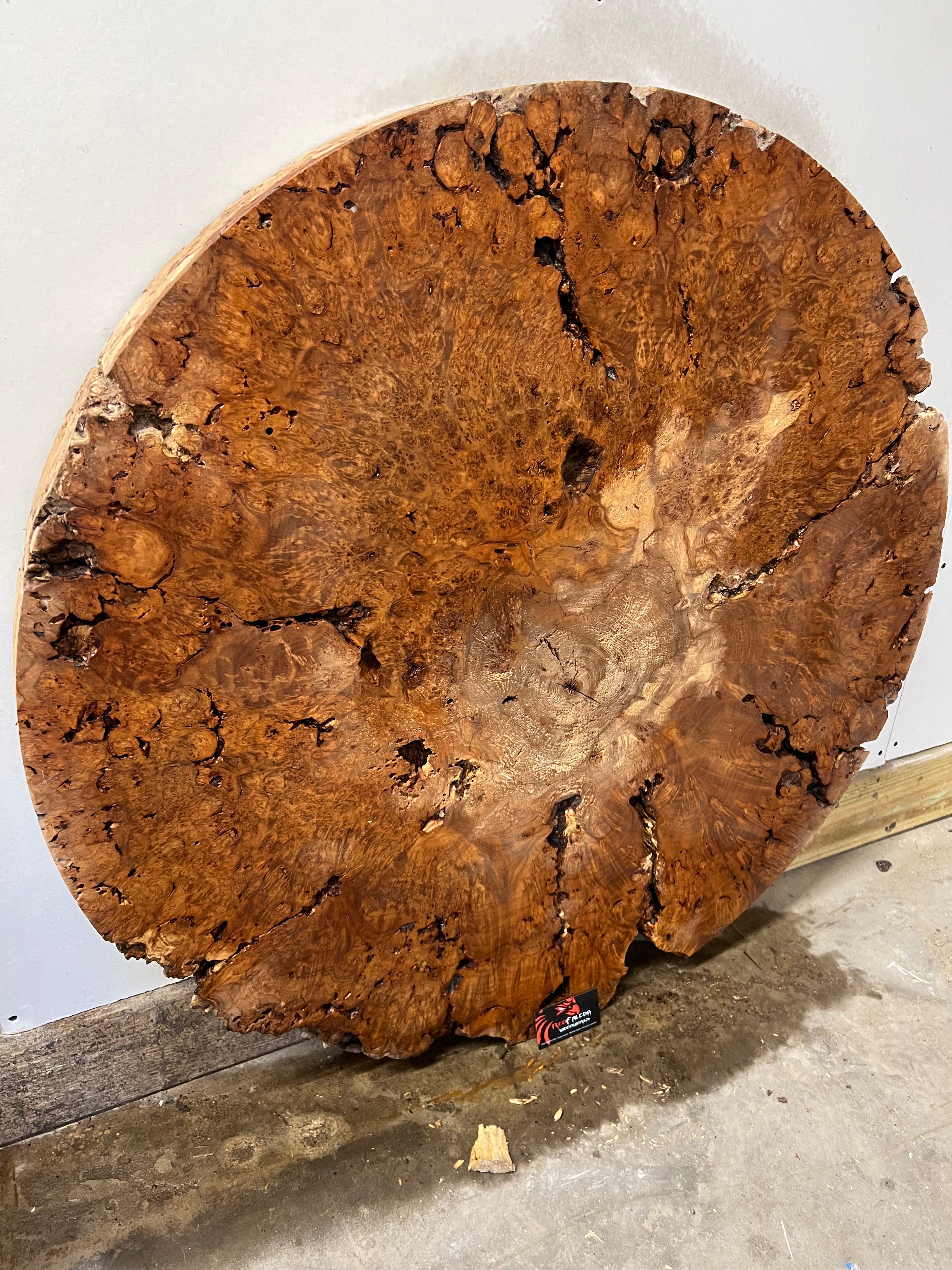 Losa redonda de nudo de arce (MPS-001 40”D x2”)