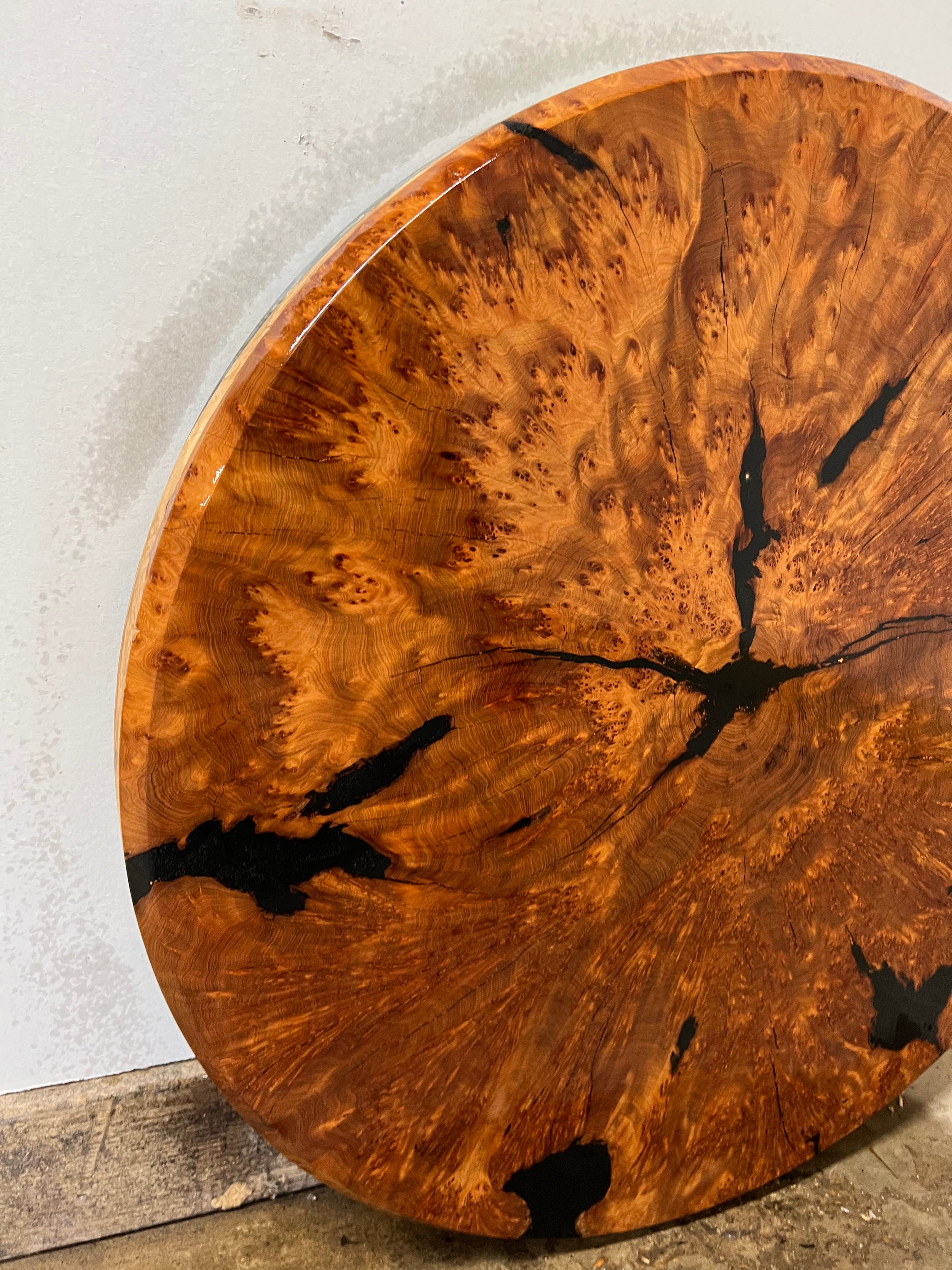 Nudo de enebro redondo de 36” (JB_RD-001)