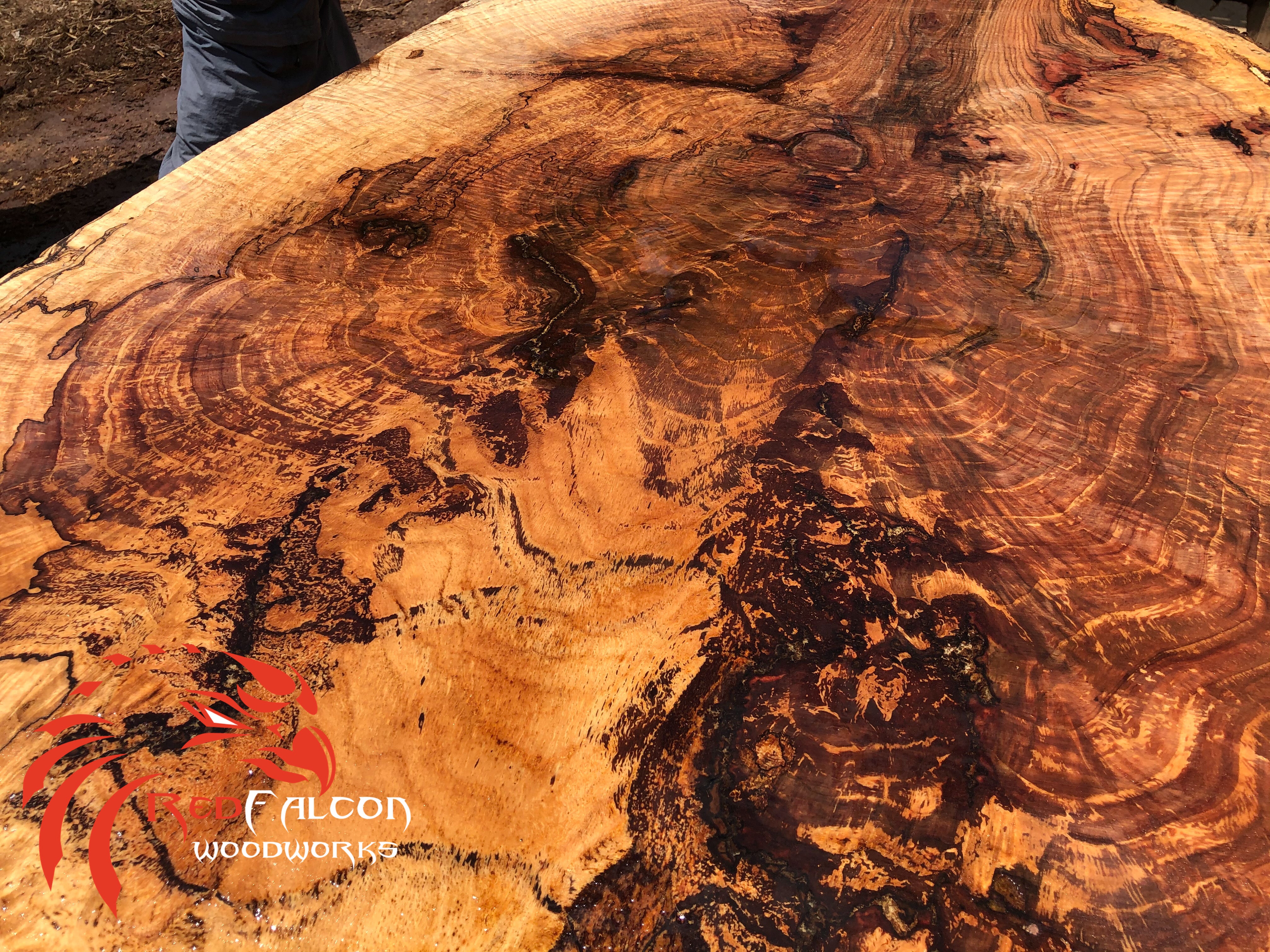 Losa híbrida de roble rojo