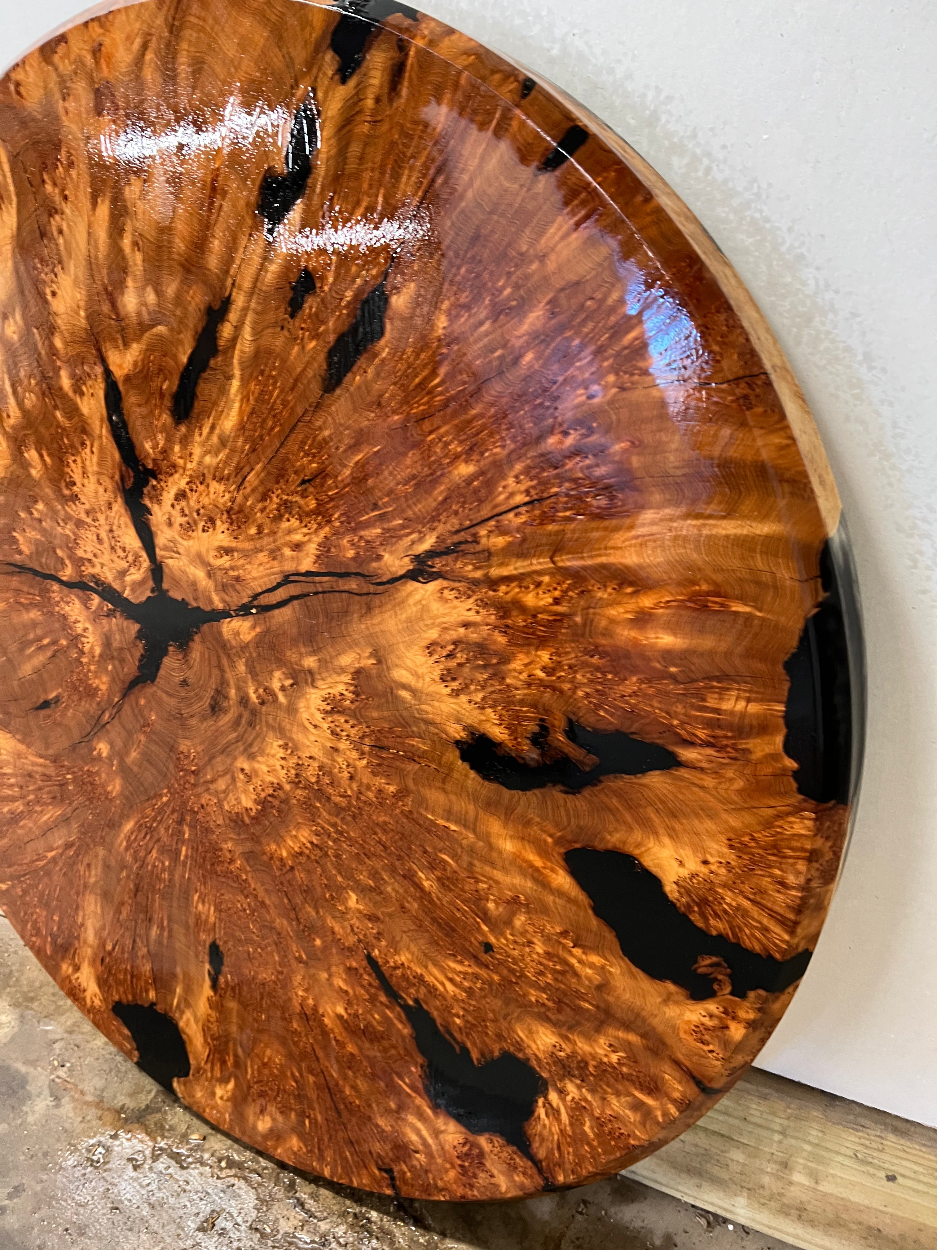 Nudo de enebro redondo de 36” (JB_RD-001)